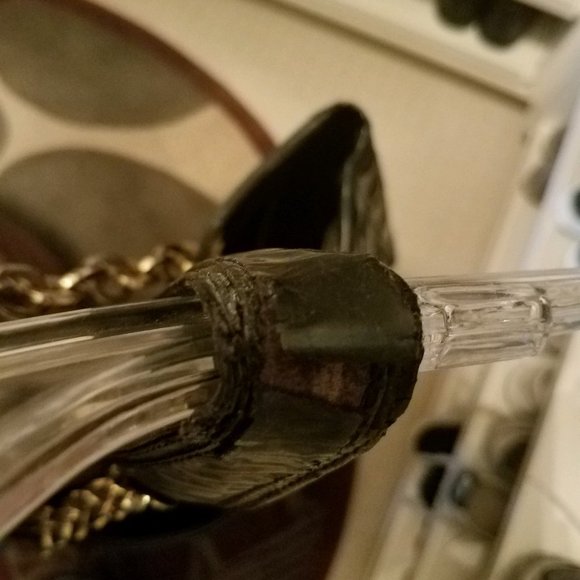 Versage Large Quilted Shoulder Bag - Picture 11 of 16